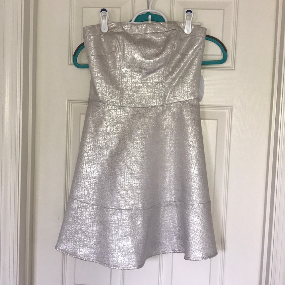 Express- formal dress!